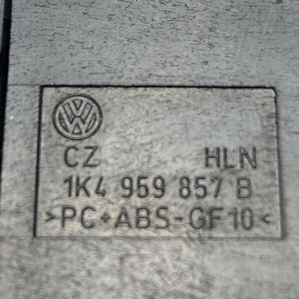 Comando Vidro Elétrico Dianteiro Esquerdo Amarok 2010 A 2022