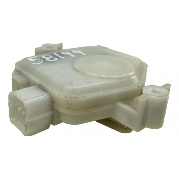 Atuador Trava Tampa Traseira Pajero Tr4 2003 A 2015 Mr335711