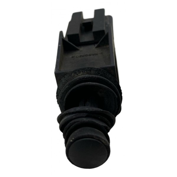 Interruptor Alarme Capô Cobalt S10 Spin Trailblazer 90355463