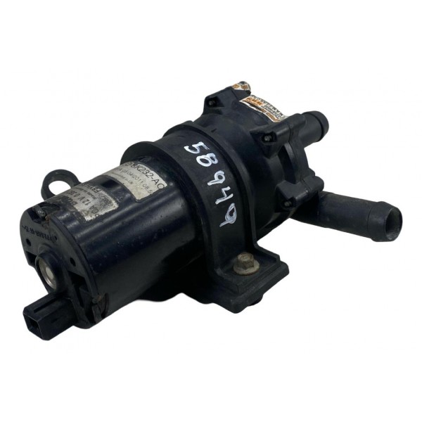 Bomba Água Elétrica Auxiliar Range Rover Sport 2010 A 2013 Bomba Água Elétrica Auxiliar Range Rover Sport 2010 A 2013