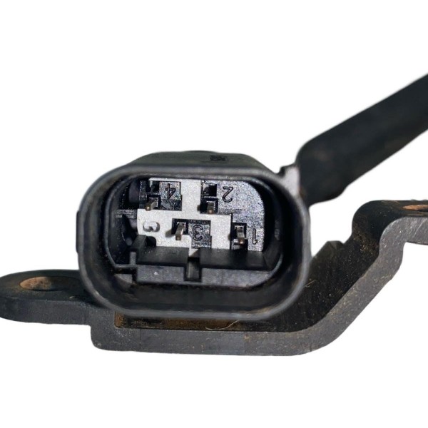 Câmera Traseira De Ré Kia Mohave 2008 A 2015 95790-2j100 Câmera Traseira De Ré Kia Mohave 2008 A 2015 95790-2j100