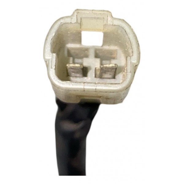 Chicote Moldura Luz Placa Mitsubishi Pajero Tr4 2010 A 2015