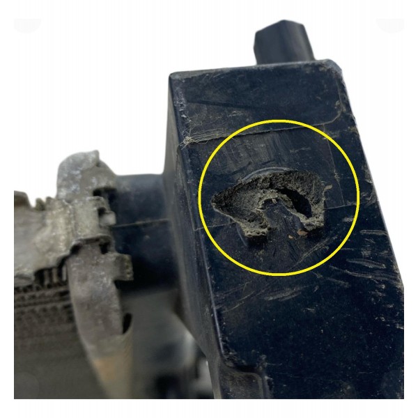 Radiador Água Fiat Toro 2.0 E Jeep Renegade 1.8 2016 A 2020