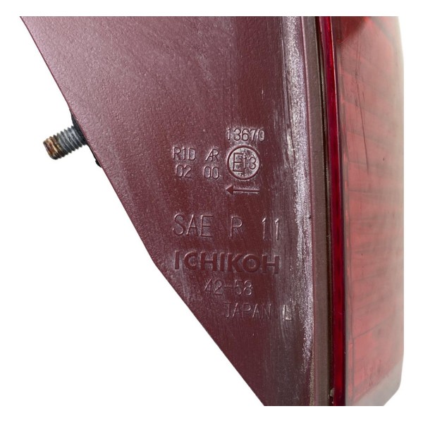 Lanterna Tampa Traseira Esquerda Toyota Rav4 2012 A 2016