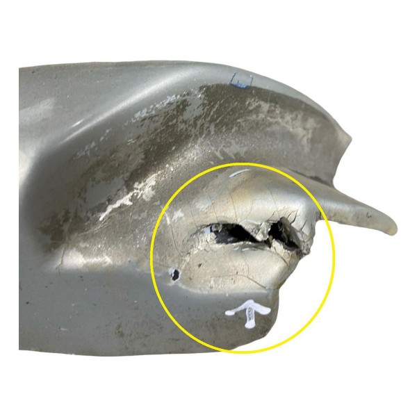 Aplique Prata Paralama Dianteiro Dir Pajero Gls 1992 A 2000