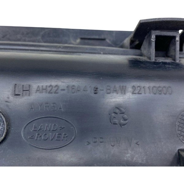 Acabamento Grade Paralama Esquerdo Discovery 4 2010 A 2016