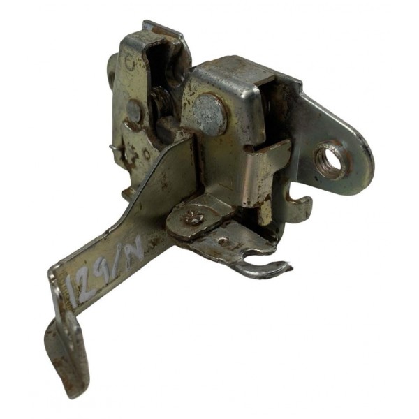 Fechadura Esquerda Tampa Traseira Toyota Hilux 2012 A 2015